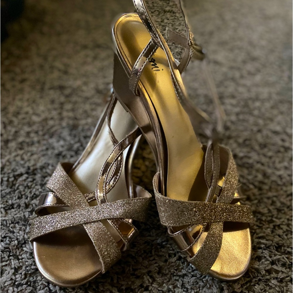 Fioni shoes